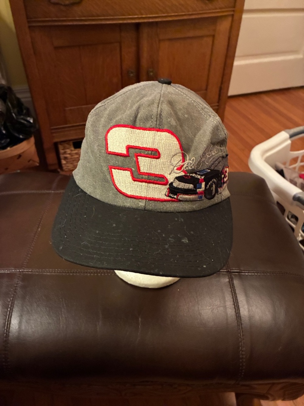 Embroidered '3' Racing Baseball Cap - Gray/Black